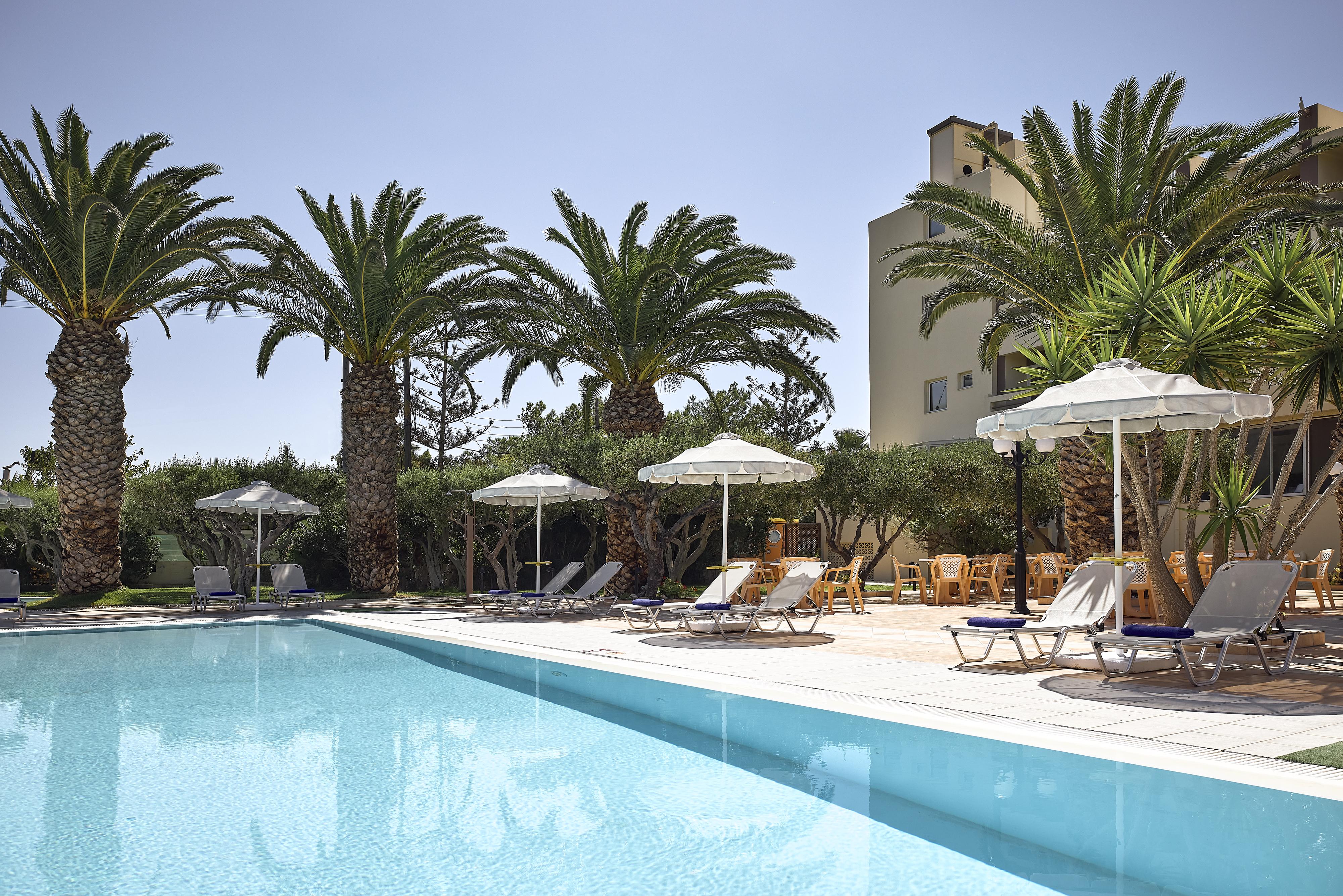 Tylissos Beach Hotel - Adults Only Ierápetra Dış mekan fotoğraf